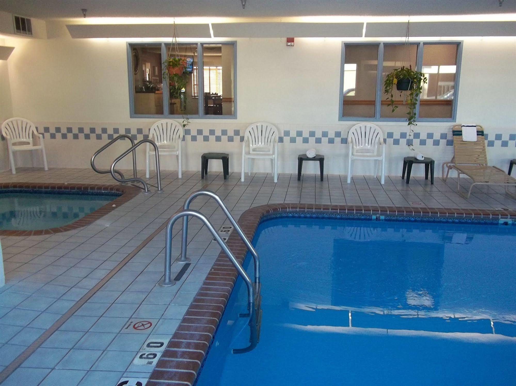 Baymont By Wyndham Salina Otel Dış mekan fotoğraf